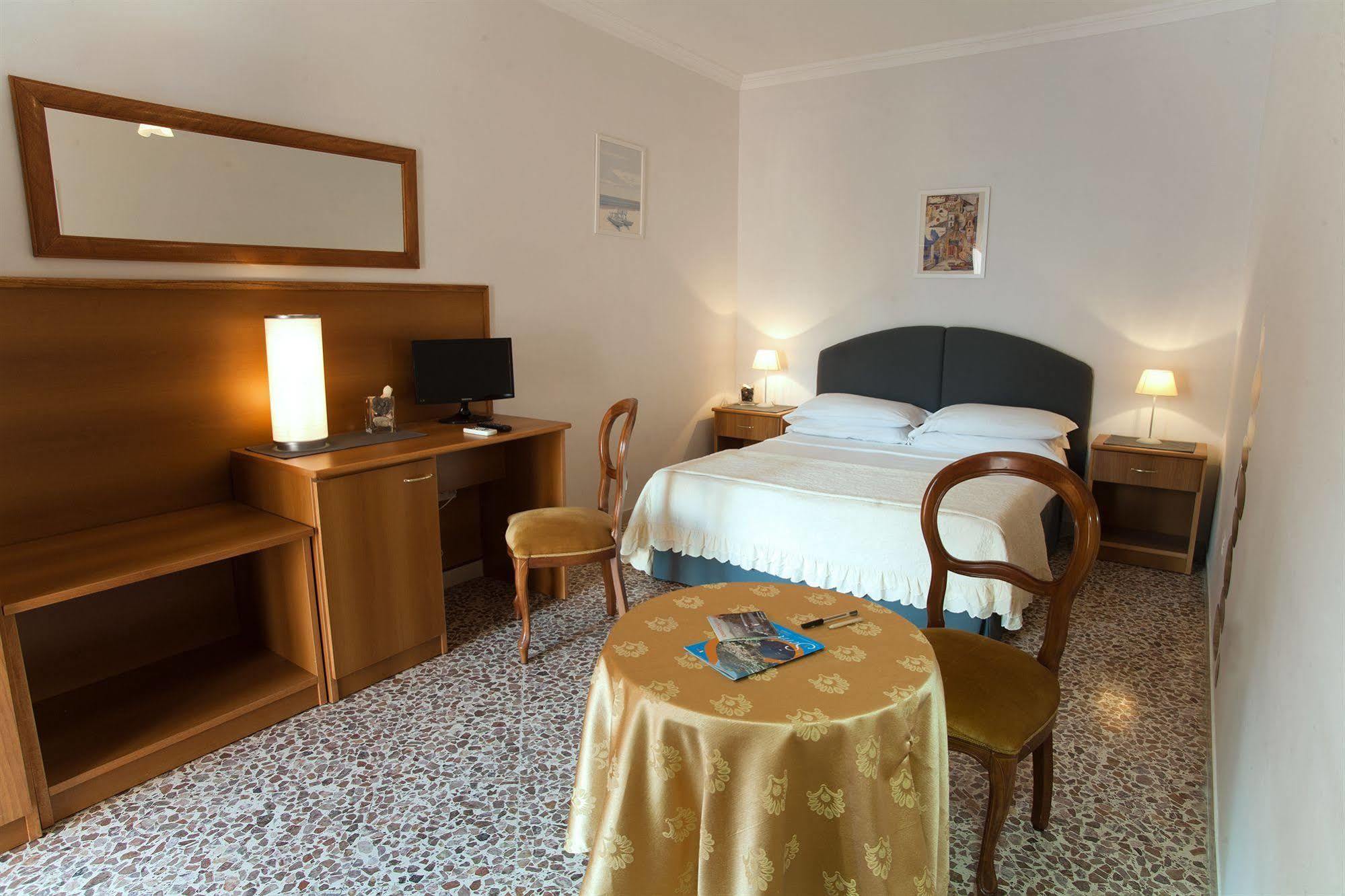 Villa Susy Sant'Agnello Esterno foto