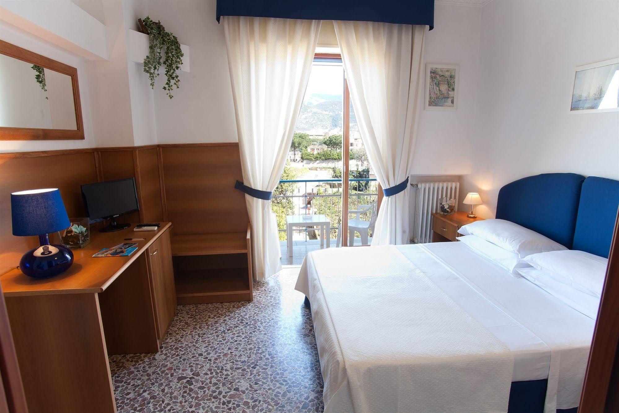 Villa Susy Sant'Agnello Esterno foto